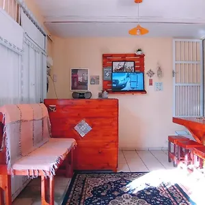 Guesthouse Praia Do Futuro Albergue